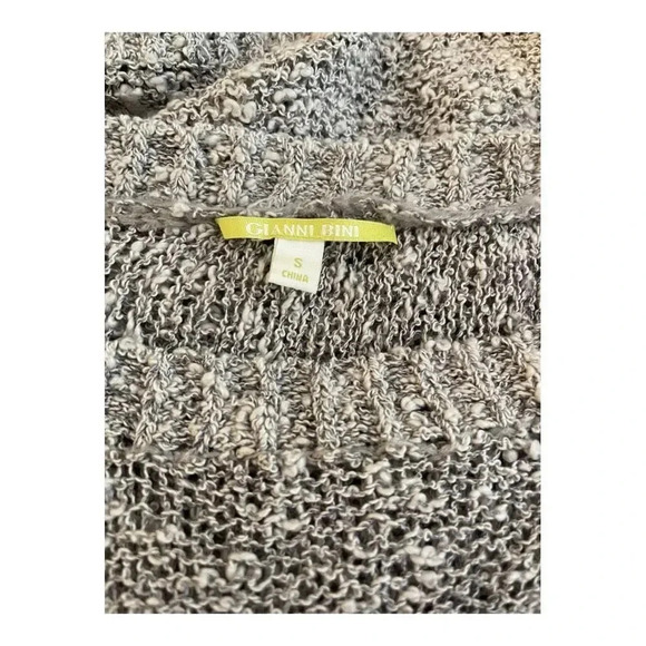 Gianni Bini Women’s Small Gray Semi-Sheer Long Sleeved Sweater - Picture 4 of 4